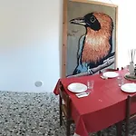 بيت للعطل La Casetta Di Corte Marchi *